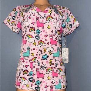 GT Performance Llama Print Scrub Top - Size Small